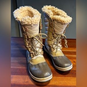 Sorel Joan of Arctic Leather Waterproof Lace Up Sherpa boot